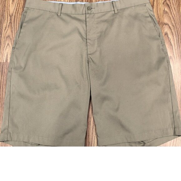 Nike Other - NIKE GOLF DRI-FIT STANDARD FIT Mens POLY/SPANDEX SHORTS KHAKI Sz 36